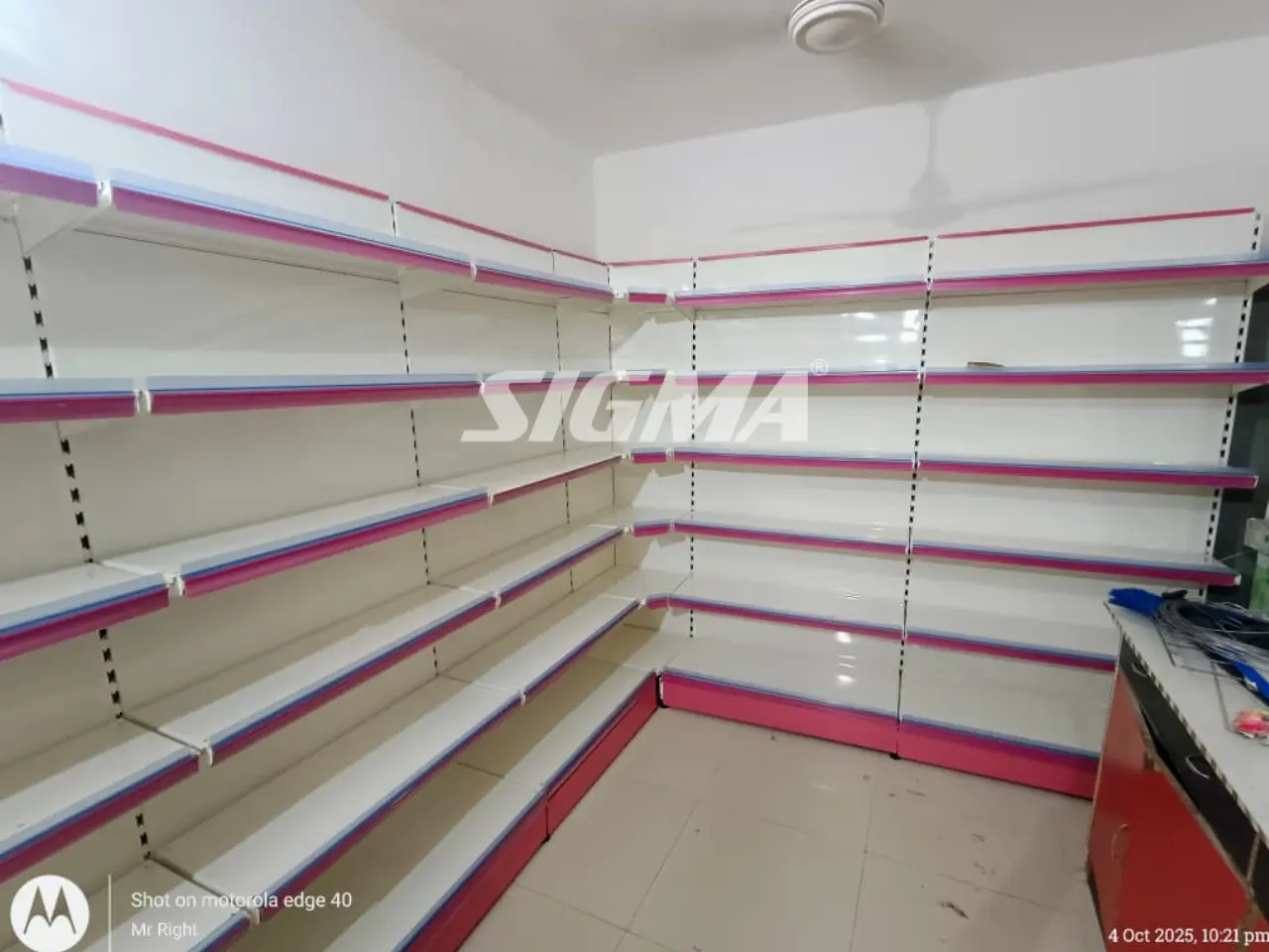 842411042_Corner display racks fatehpur.webp